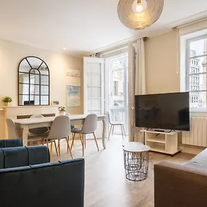  Appartement Paseo Del Arenal En El Casco Viejo Spanje